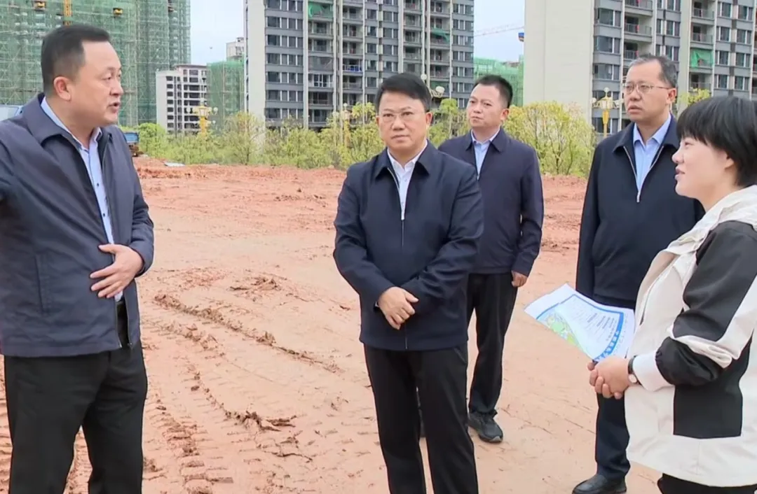 傅小新調(diào)度民生實事推進工作